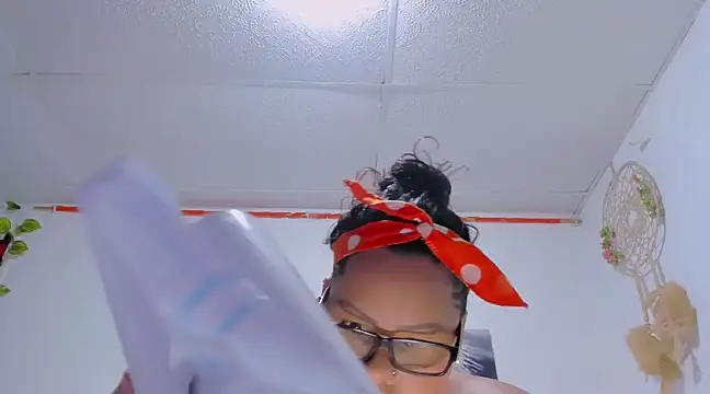 Alhelqueen online show from February 6, 8:34 pm