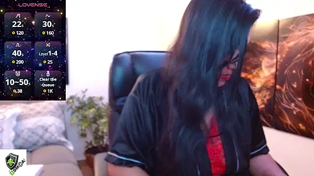 Snapshot of amalia_brunette chatting on March 13, 11:05 pm amalia brunette online show from March 13, 11:05 pm