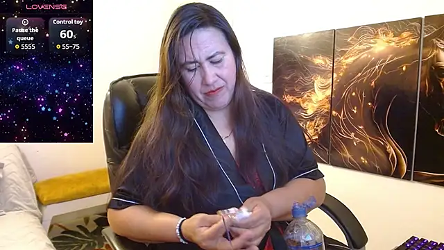 amalia brunette online show from January 16, 12:58 am