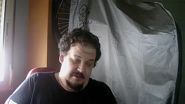 porkorossy online show from October 2, 7:15 am