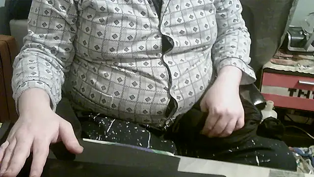 porkorossy online show from March 15, 11:00 pm