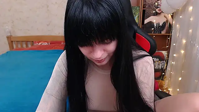 JuicyJess online show from February 20, 6:35 pm