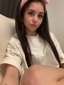 SofiaLaLight online show from December 13, 11:50 pm