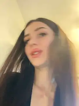 SofiaLaLight online show from February 3, 8:24 am