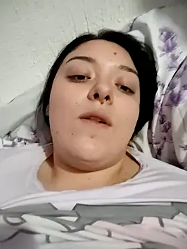 Chubbygrl20 online show from November 6, 12:44 am