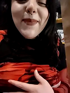 Chubbygrl20 online show from November 8, 12:44 am