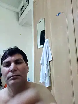 ZIMMY25 online show from April 18, 6:50 am