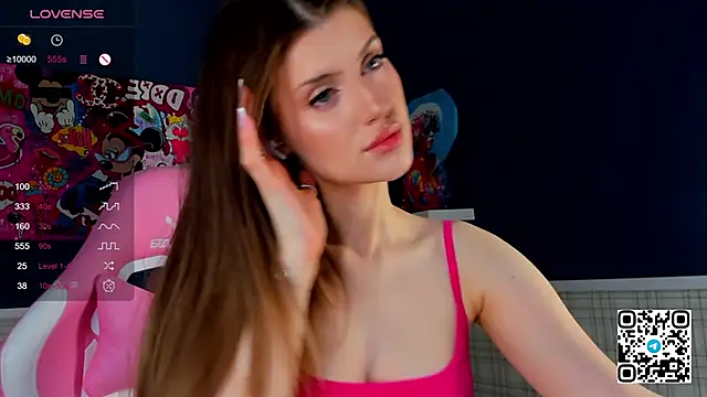 Snapshot of Skinny_Alice chatting on March 10, 1:12 am Skinny Alice online show from March 10, 1:12 am