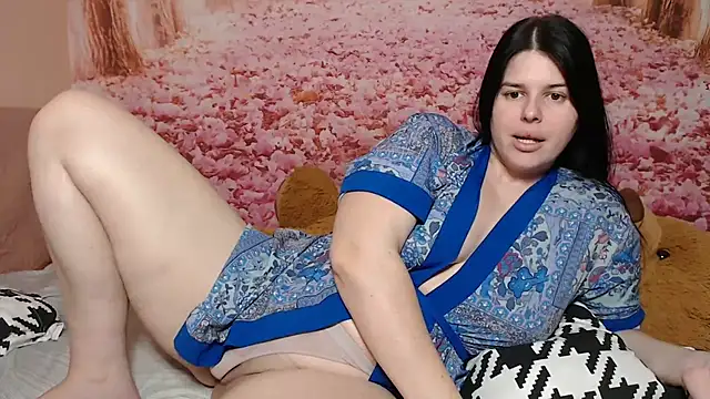 Annatrybebetter online show from November 17, 9:09 pm