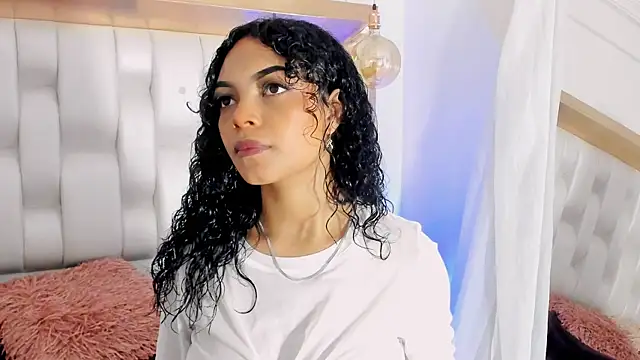 BeckyRusso online show from January 15, 1:41 pm