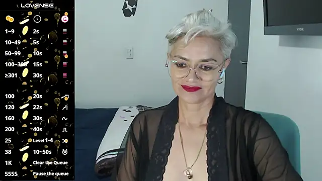 scarlett paris22 online show from March 5, 2:46 am