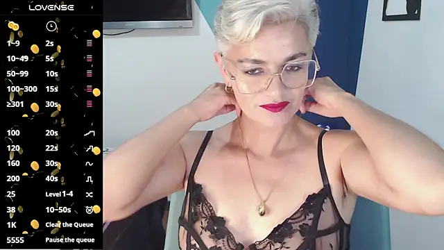 scarlett paris22 online show from March 9, 12:31 am