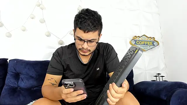 willy colombia online show from January 23, 1:51 am