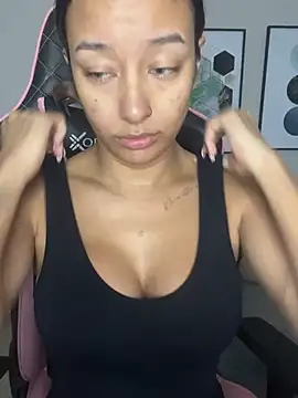 DianaHopson online show from February 13, 10:55 am