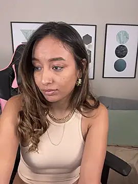 DianaHopson online show from March 4, 1:49 pm