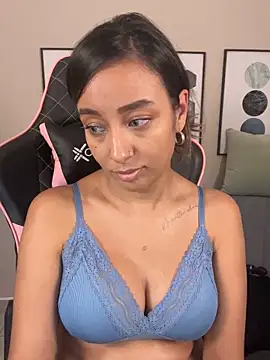 DianaHopson online show from March 15, 1:29 pm