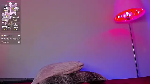 Snapshot of desire_matture chatting on March 14, 11:00 pm desire matture online show from March 14, 11:00 pm