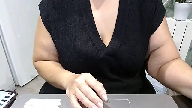 alejandraxxz online show from January 29, 5:09 am