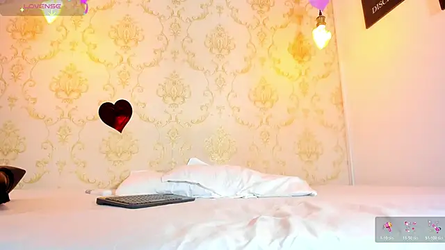 BRITANY WELLS  online show from February 10, 12:09 pm