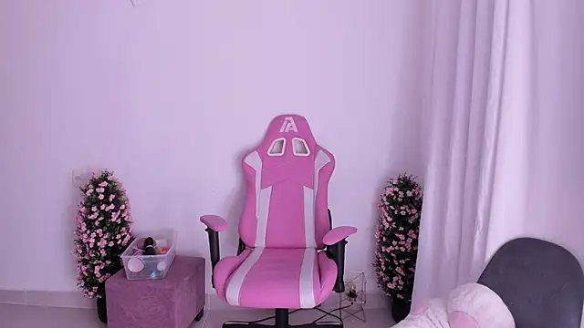 Snapshot of keissy_rincon_ chatting on November 26, 3:18 am keissy rincon online show from November 26, 3:18 am