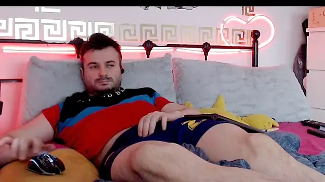 Snapshot of erotico69xxx chatting on September 17, 12:29 pm erotico69xxx online show from September 17, 12:29 pm