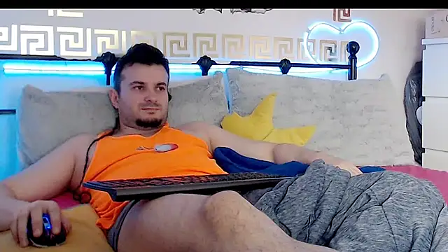 Snapshot of erotico69xxx chatting on September 21, 12:40 pm erotico69xxx online show from September 21, 12:40 pm