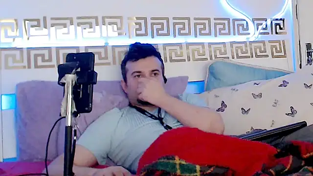 Snapshot of erotico69xxx chatting on November 5, 1:00 pm erotico69xxx online show from November 5, 1:00 pm