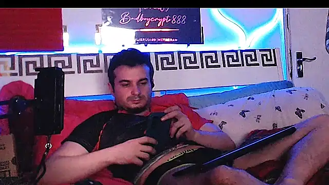 Snapshot of erotico69xxx chatting on November 17, 1:44 am erotico69xxx online show from November 17, 1:44 am