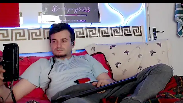 Snapshot of erotico69xxx chatting on November 29, 12:52 pm erotico69xxx online show from November 29, 12:52 pm