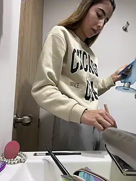 Snapshot of Ameellie chatting on March 22, 3:20 pm Ameellie online show from March 22, 3:20 pm