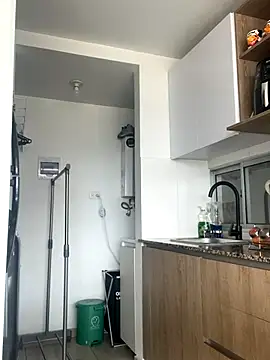 Snapshot of Ameellie chatting on September 10, 3:56 pm Ameellie online show from September 10, 3:56 pm