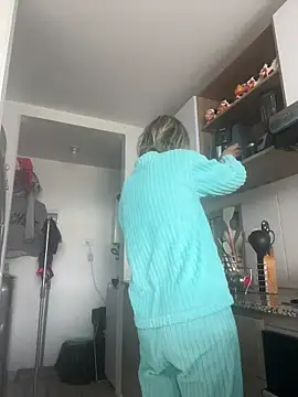 Snapshot of Ameellie chatting on November 28, 2:09 pm Ameellie online show from November 28, 2:09 pm