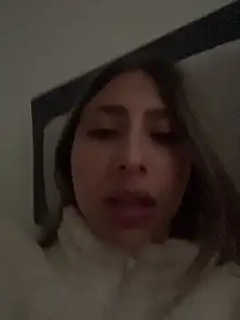 Snapshot of Ameellie chatting on December 13, 8:36 pm Ameellie online show from December 13, 8:36 pm