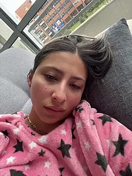 Snapshot of Ameellie chatting on February 21, 4:08 pm Ameellie online show from February 21, 4:08 pm