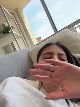 Snapshot of Ameellie chatting on March 1, 3:47 pm Ameellie online show from March 1, 3:47 pm