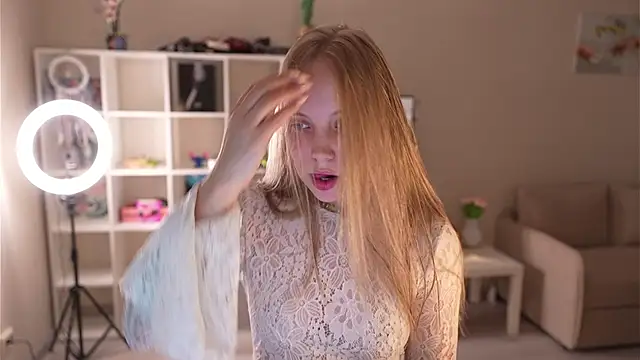  Appr0ved  online show from October 20, 4:18 pm