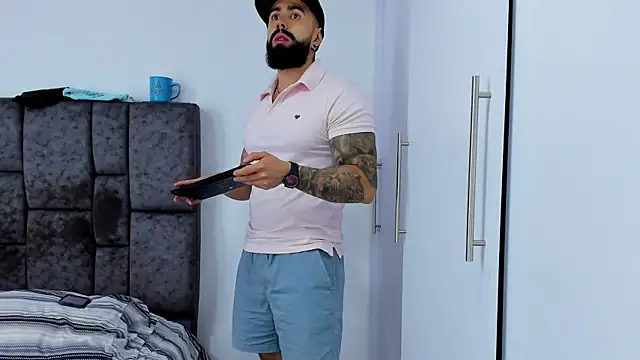 Zack Froone online show from March 20, 2:32 pm