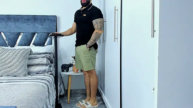 Zack Froone online show from November 28, 12:30 pm