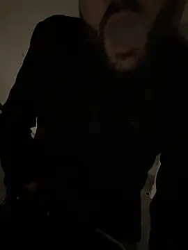 Snapshot of athenphysics chatting on December 18, 8:03 pm athenphysics online show from December 18, 8:03 pm