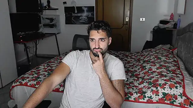 Snapshot of Alexox02 chatting on October 10, 8:41 pm Alexox02 online show from October 10, 8:41 pm