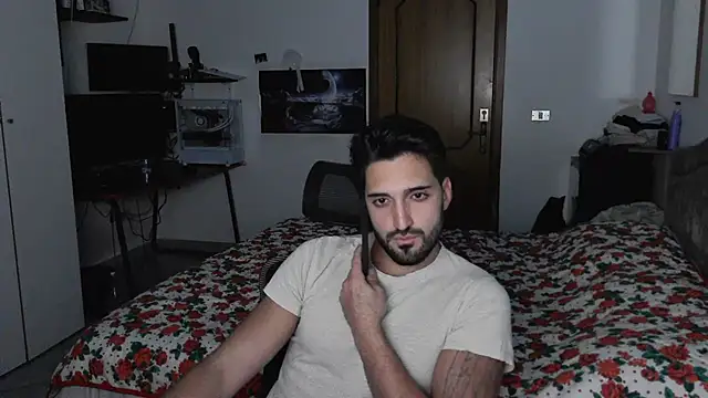 Snapshot of Alexox02 chatting on October 17, 5:15 pm Alexox02 online show from October 17, 5:15 pm