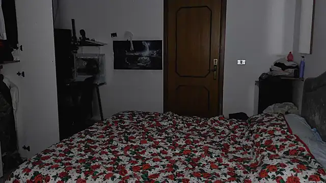 Snapshot of Alexox02 chatting on October 18, 4:52 pm Alexox02 online show from October 18, 4:52 pm