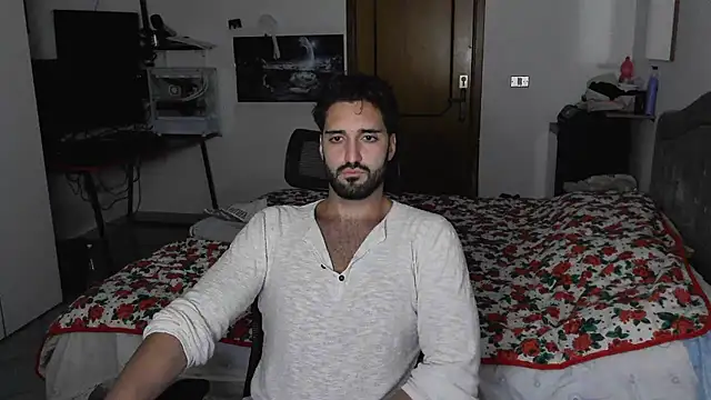 Snapshot of Alexox02 chatting on October 24, 6:04 pm Alexox02 online show from October 24, 6:04 pm