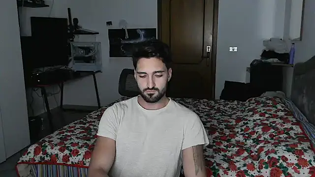 Snapshot of Alexox02 chatting on November 2, 9:17 pm Alexox02 online show from November 2, 9:17 pm