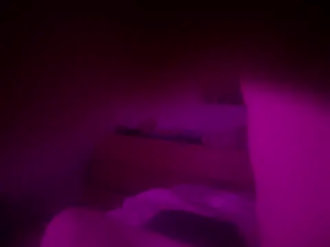 Snapshot of sissybitchx chatting on June 8, 11:16 pm sissybitchx online show from June 8, 11:16 pm