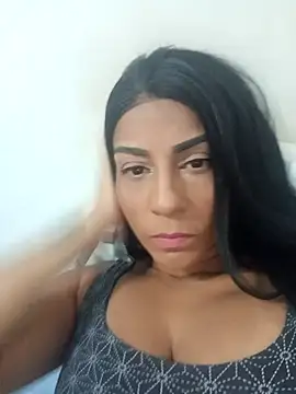 Snapshot of casal7722 chatting on December 6, 8:29 pm casal7722 online show from December 6, 8:29 pm