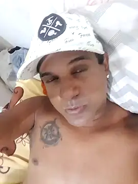 Snapshot of casal7722 chatting on January 16, 11:59 pm casal7722 online show from January 16, 11:59 pm