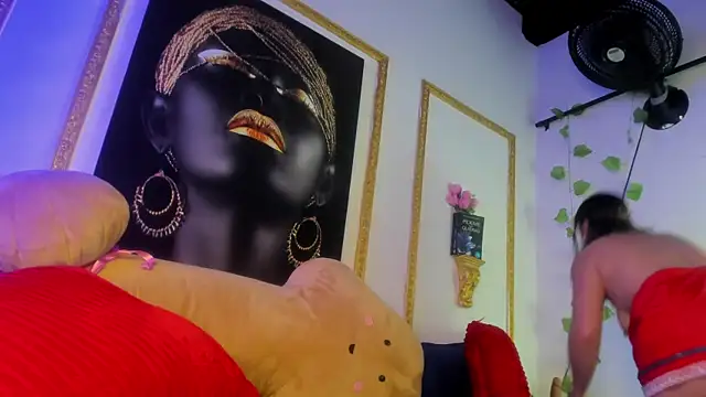 CandyQueenGold online show from March 16, 1:07 am