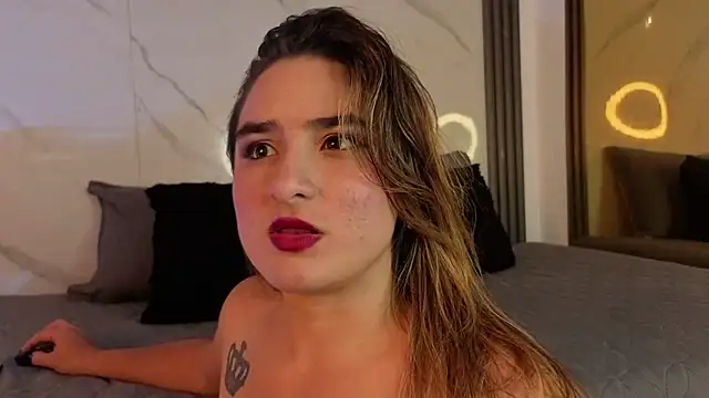 CandyQueenGold online show from March 24, 6:57 pm