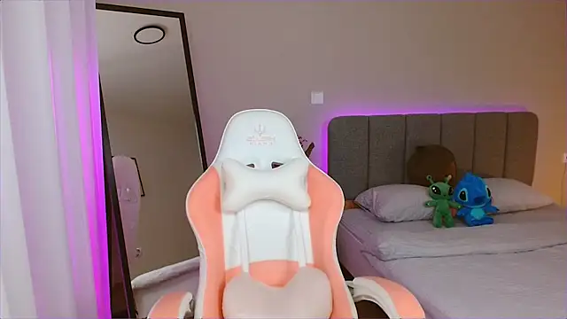 Mrs Tory online show from January 23, 3:26 am